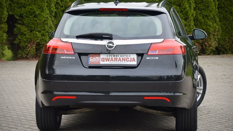 OPEL Insignia -