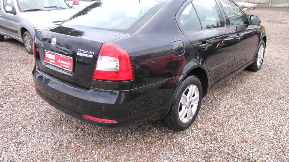 SKODA Octavia -