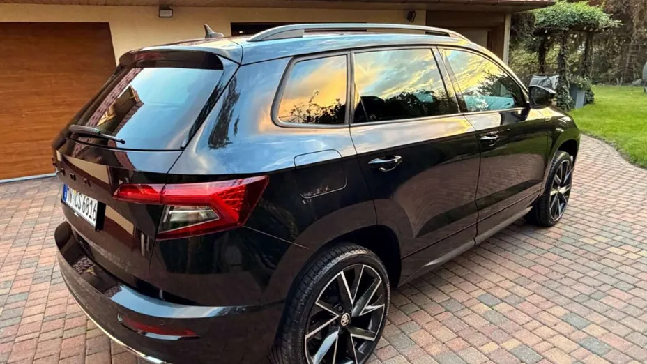 SKODA Karoq -