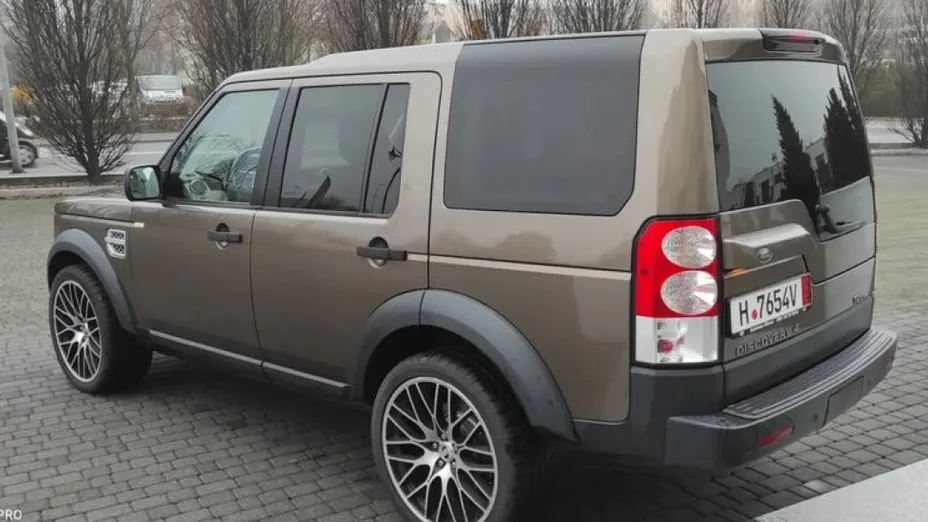 LAND ROVER Discovery -