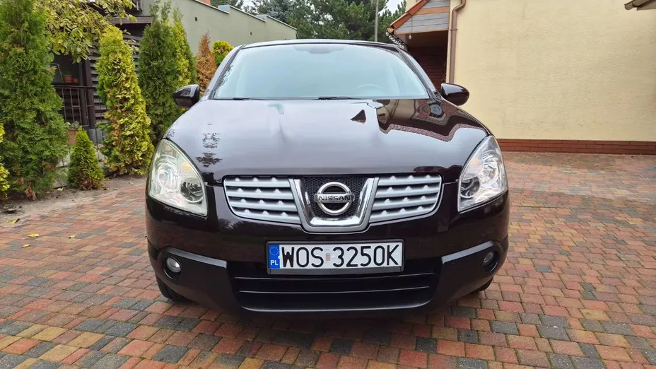NISSAN Qashqai -