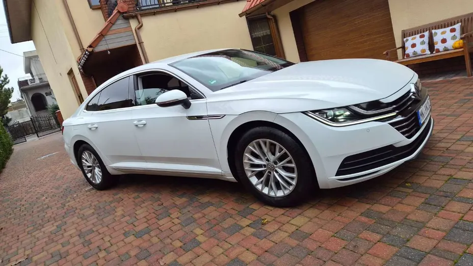VOLKSWAGEN Arteon -