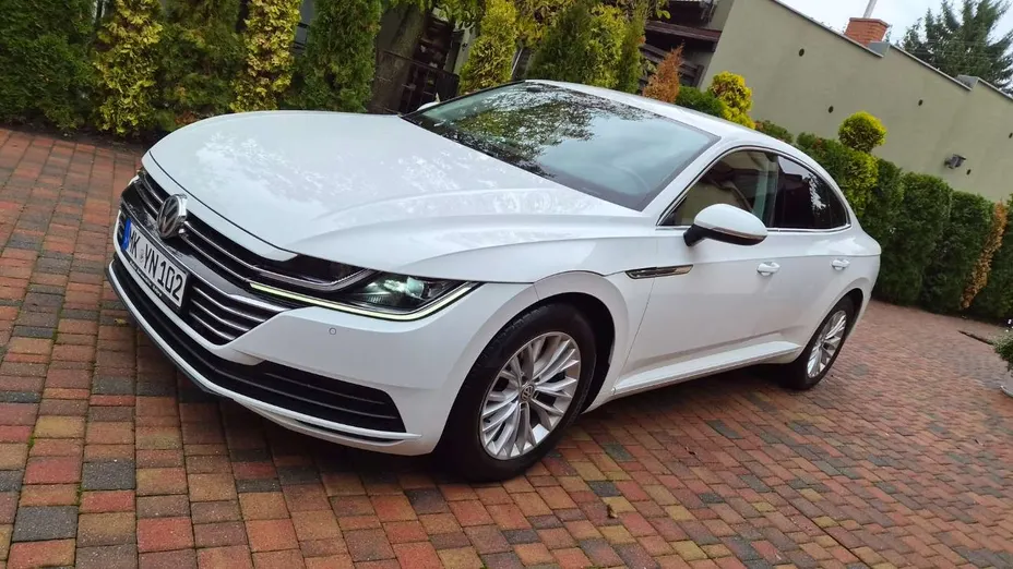 VOLKSWAGEN Arteon -