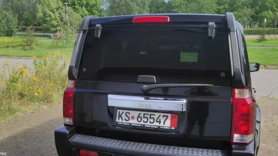 JEEP Commander -