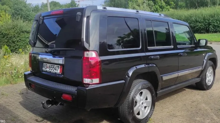 JEEP Commander -