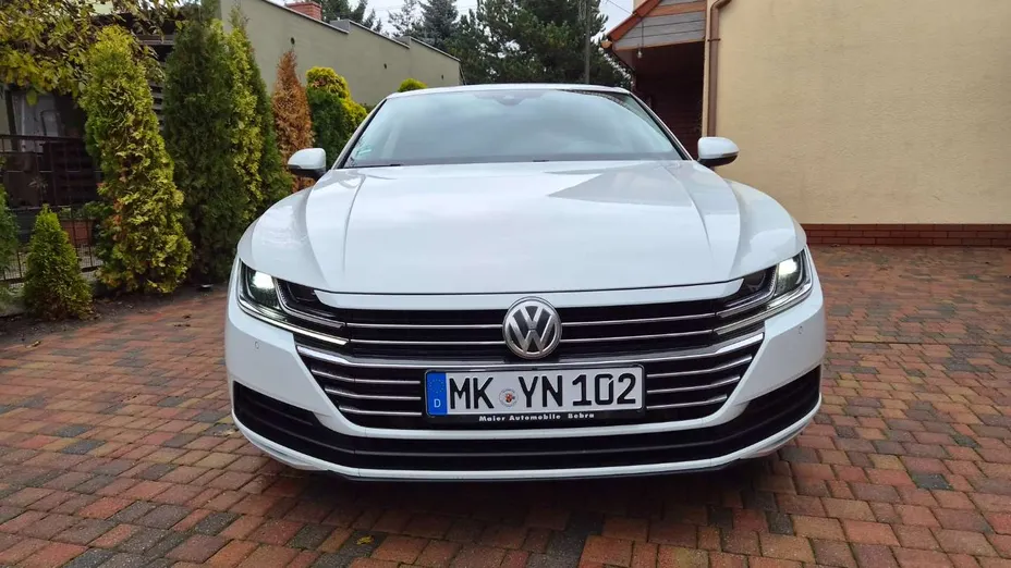 VOLKSWAGEN Arteon -