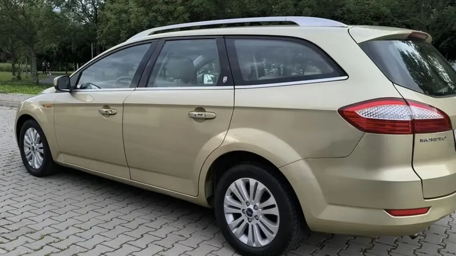 FORD Mondeo -