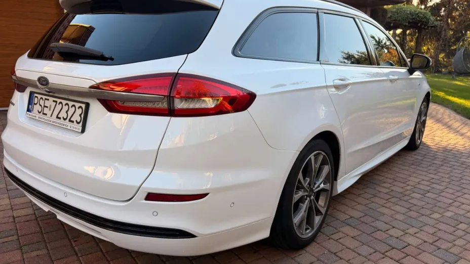 FORD Mondeo -