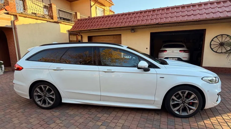 FORD Mondeo -