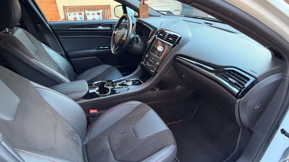 FORD Mondeo -
