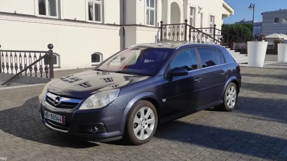 OPEL Signum -