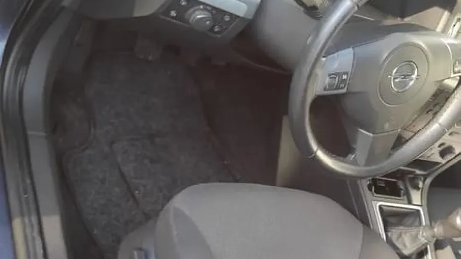 OPEL Signum -