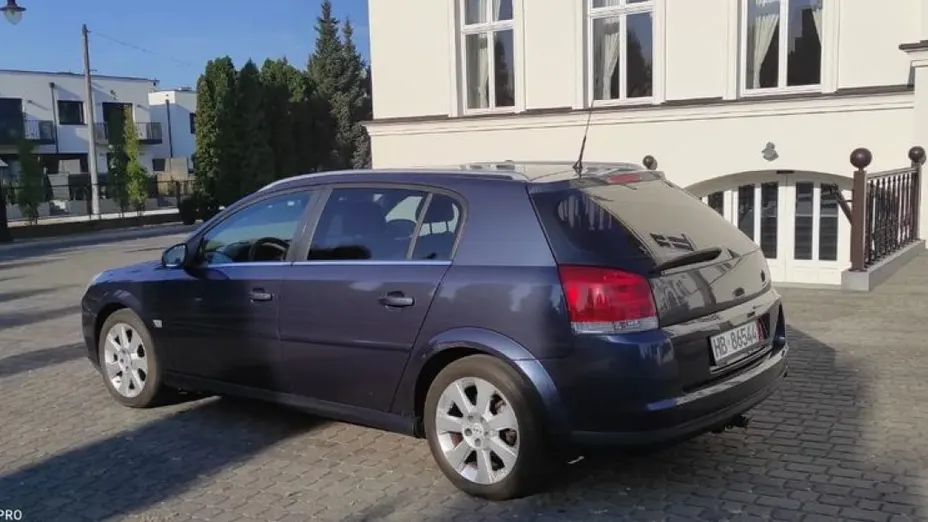 OPEL Signum -