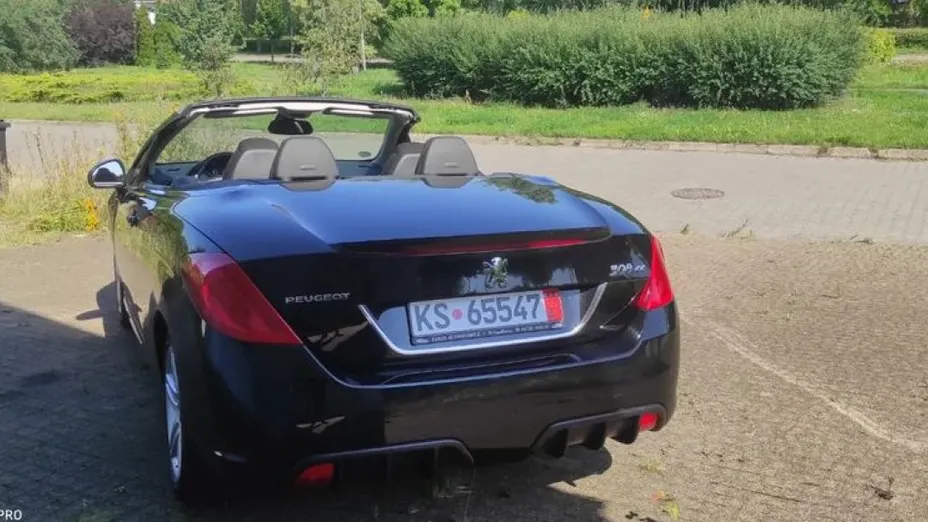 PEUGEOT 308 -