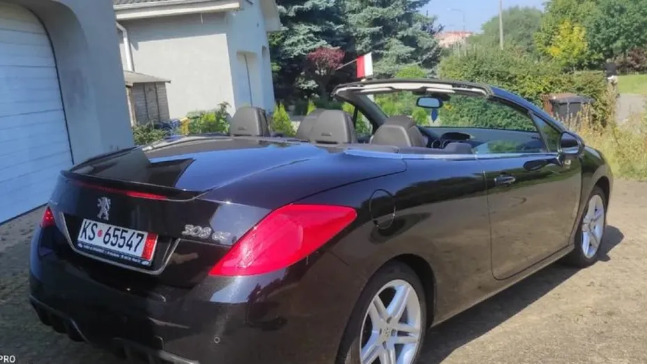PEUGEOT 308 -