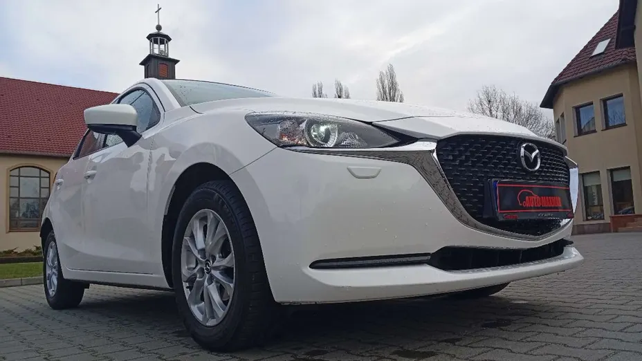 MAZDA 2 -