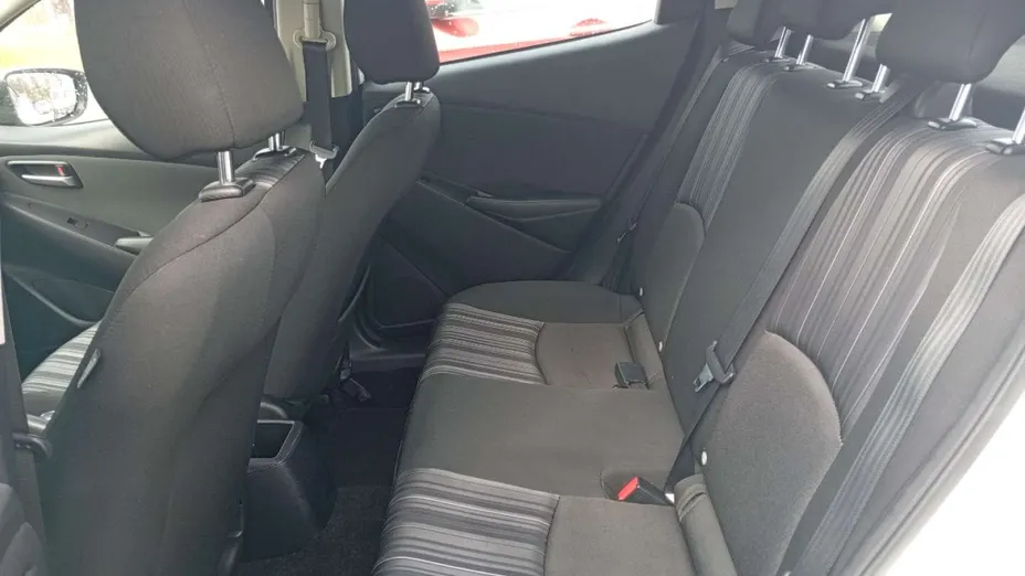 MAZDA 2 -