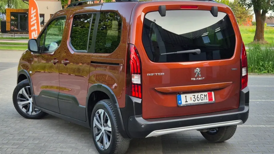 PEUGEOT Rifter -