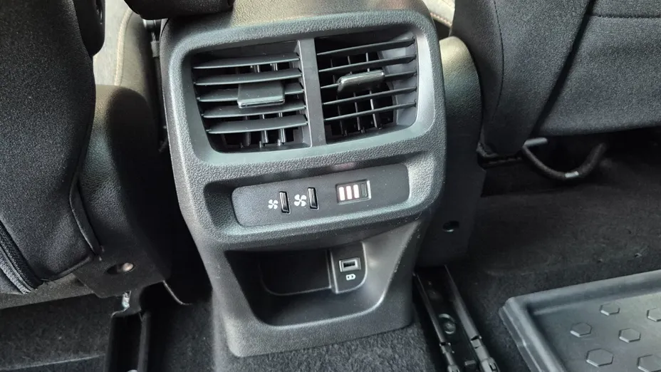 PEUGEOT Rifter -