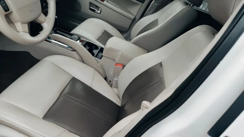 JEEP Grand Cherokee -