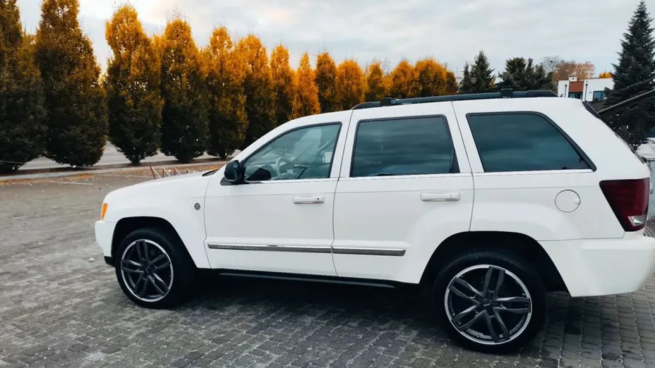 JEEP Grand Cherokee -