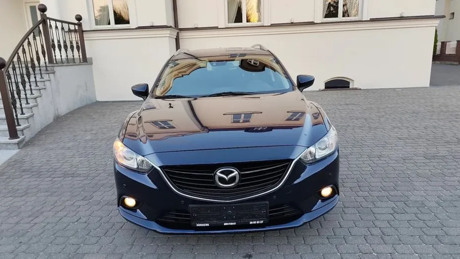 MAZDA 6 -