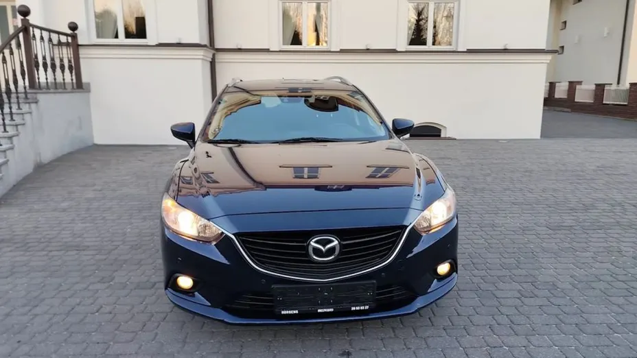 MAZDA 6 -