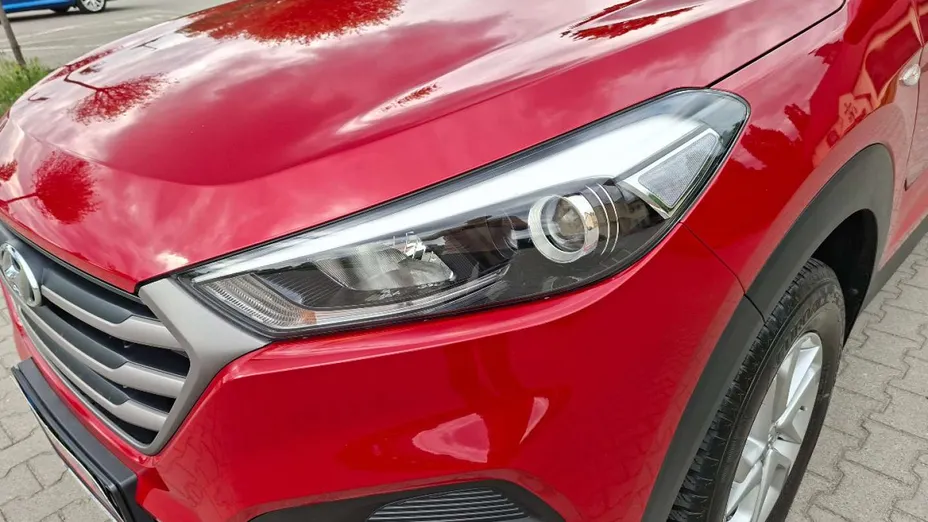 HYUNDAI Tucson -