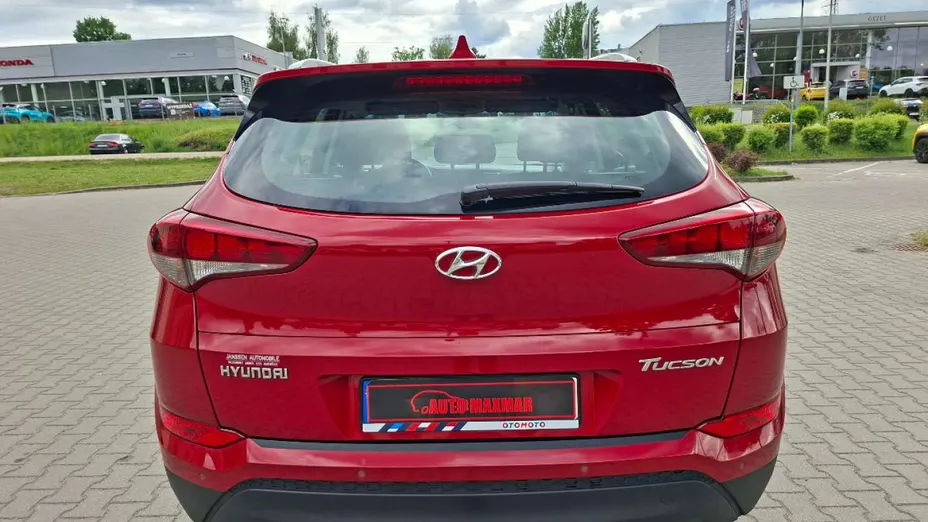 HYUNDAI Tucson -