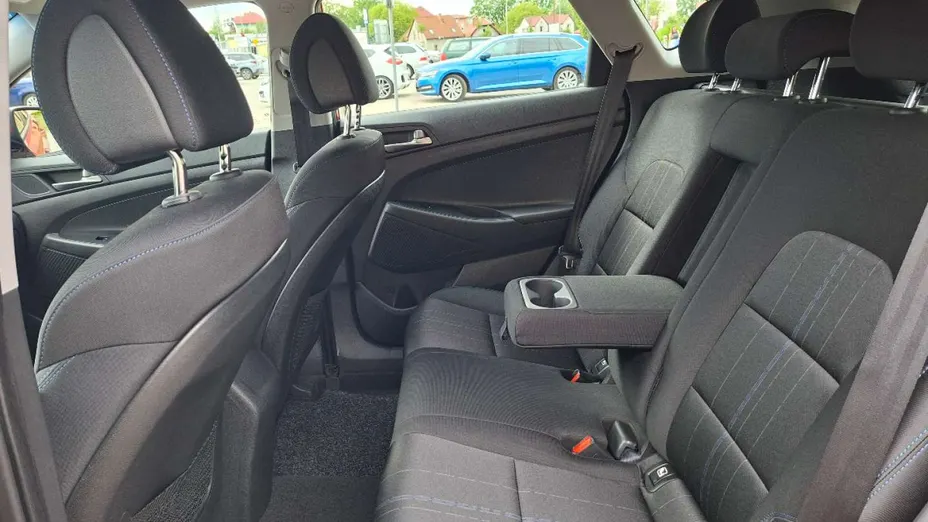 HYUNDAI Tucson -