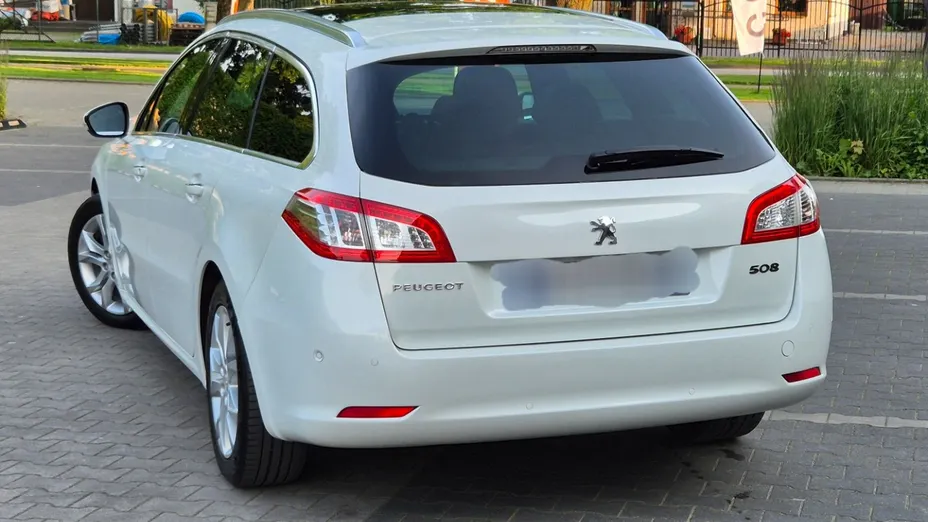 PEUGEOT 508 -