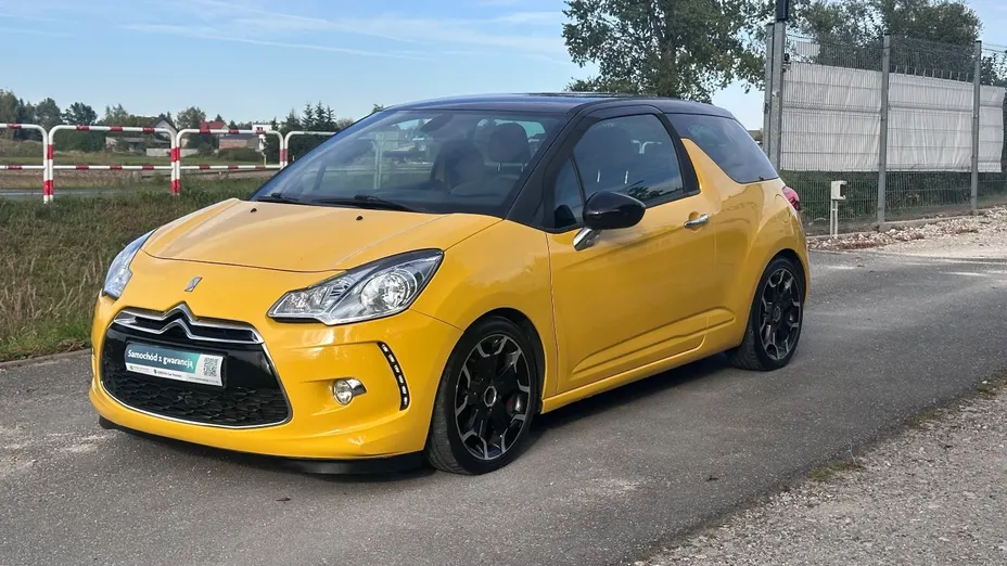 CITROEN DS3 -
