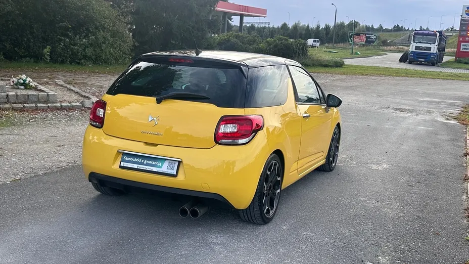 CITROEN DS3 -