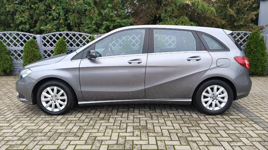 MERCEDES-BENZ B Klasa -