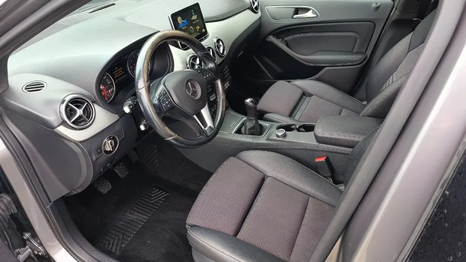 MERCEDES-BENZ B Klasa -