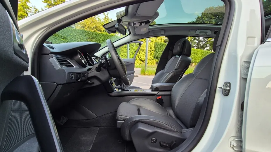 PEUGEOT 508 -