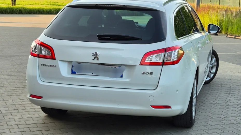 PEUGEOT 508 -