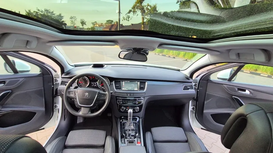 PEUGEOT 508 -