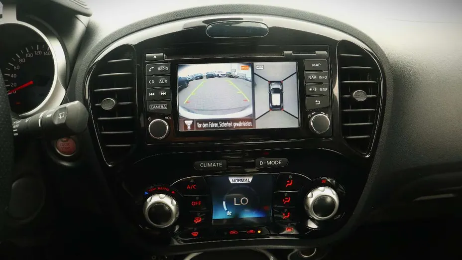 NISSAN Juke -
