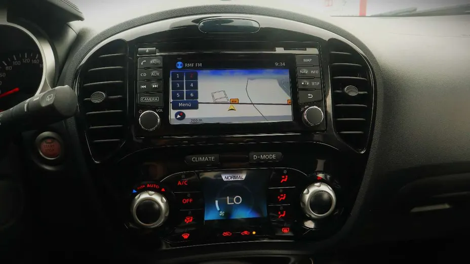 NISSAN Juke -