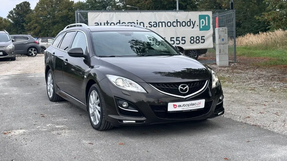 MAZDA 6 -