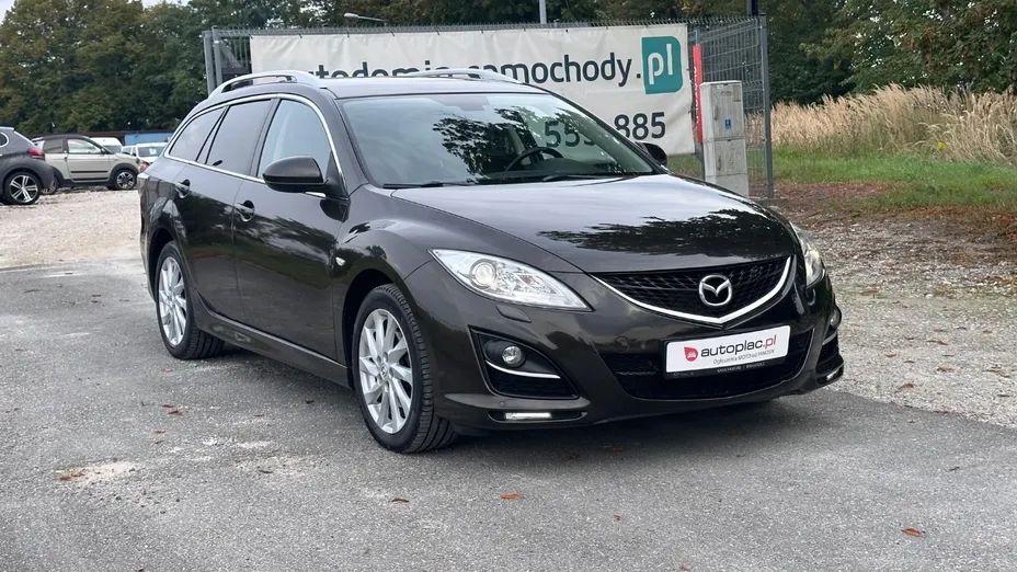 MAZDA 6 -