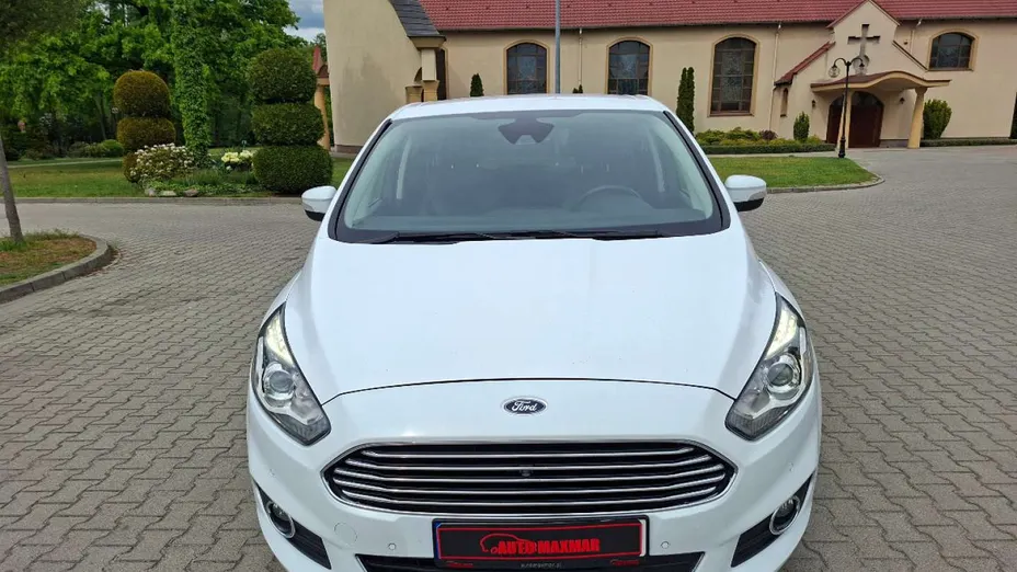 FORD S-MAX -