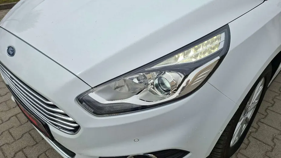 FORD S-MAX -