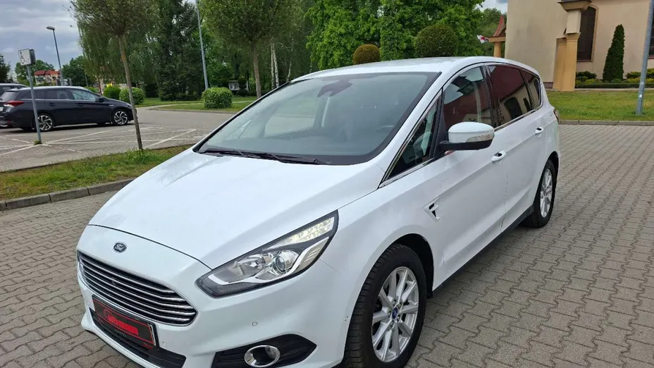 FORD S-MAX -