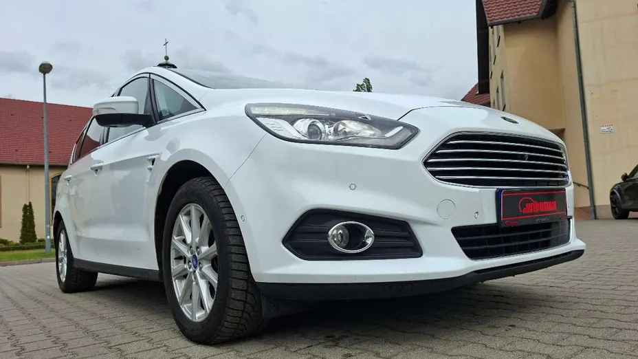 FORD S-MAX -