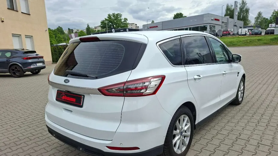 FORD S-MAX -