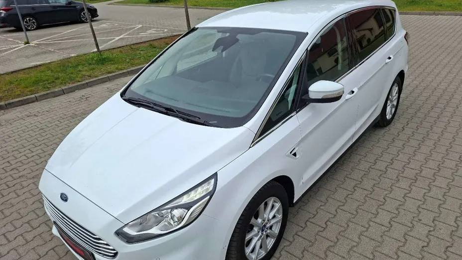 FORD S-MAX -