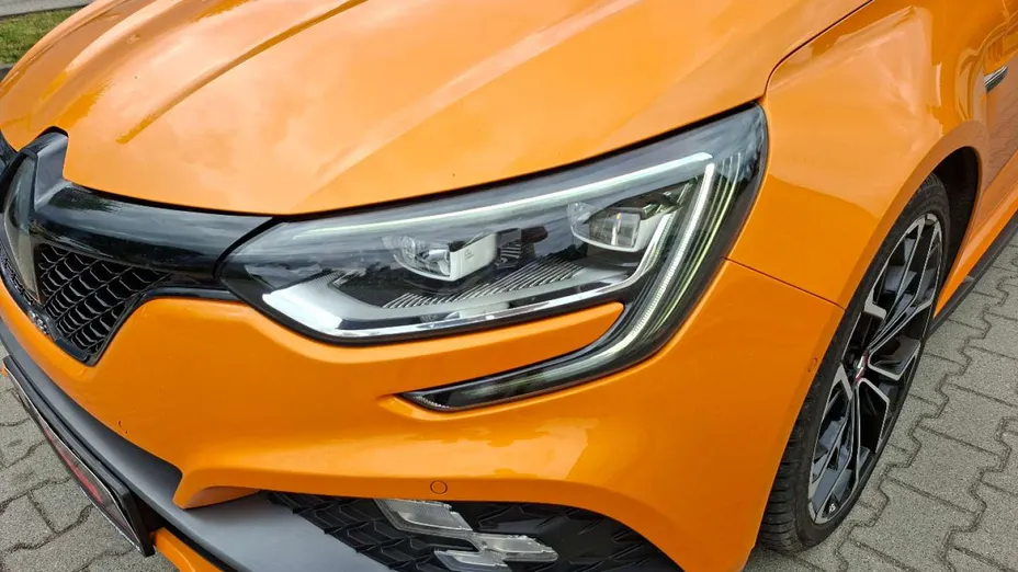 RENAULT Megane -