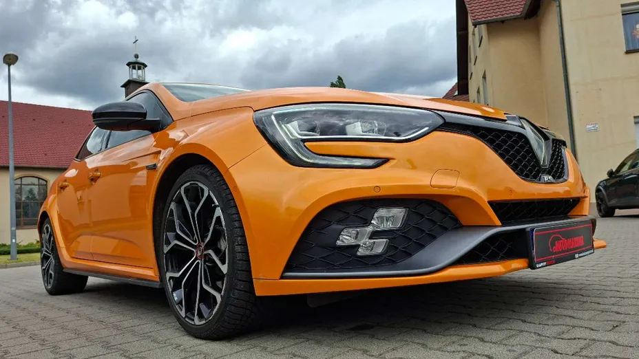 RENAULT Megane -